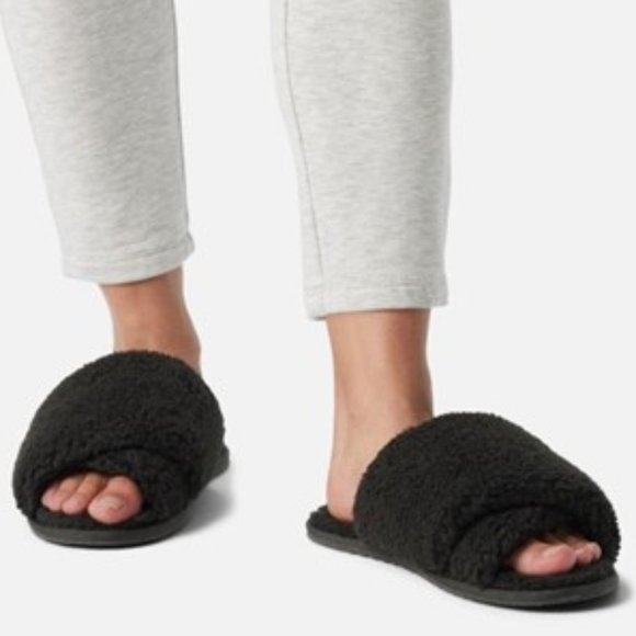Sorel Go Mail Run Slippers Faux Fur Slip-on Black Size 7 NEW - Picture 1 of 8